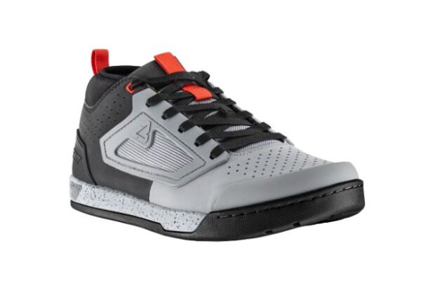LEATT SHOES 3.0 FLAT - V23 - TITANIUM