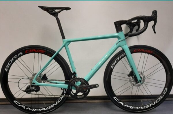 Bike Bianchi Specialissima CV Disc Super Record Mechanical 12spd BORA Wheelset