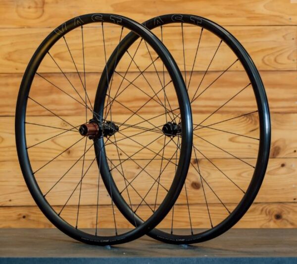 LYNE COMPONENTS VAST ALLOY GRAVEL WHEELSET 700C - Image 5