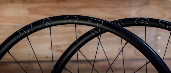 LYNE COMPONENTS VAST ALLOY GRAVEL WHEELSET 700C - Image 4