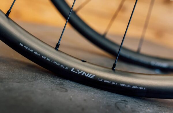 LYNE COMPONENTS VAST ALLOY GRAVEL WHEELSET 700C - Image 3