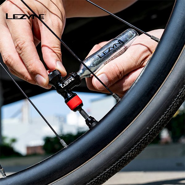LEZYNE CLIK DRIVE WITH CO2 20g CARTRIDGE - Evobikes